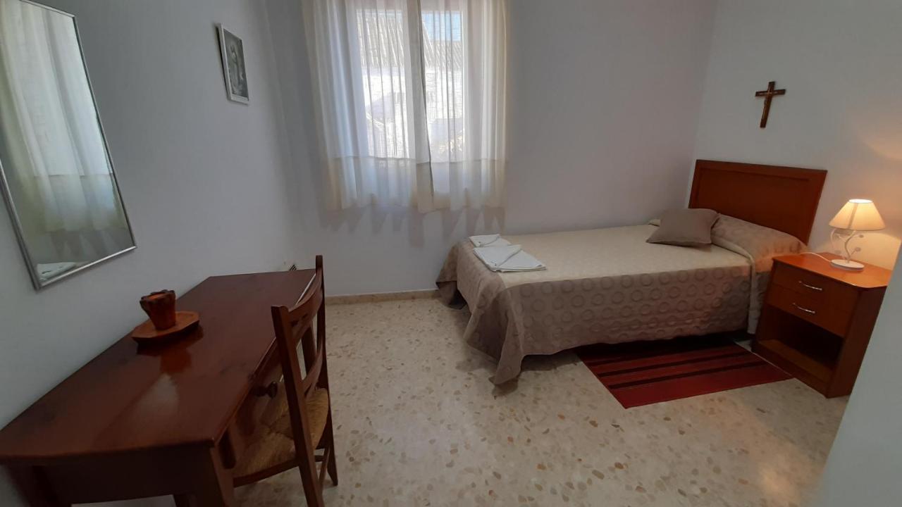 Convento Madre De Dios De Carmona Hotel Kültér fotó